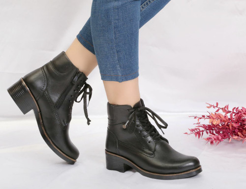 بوت زنانه مدل تیم